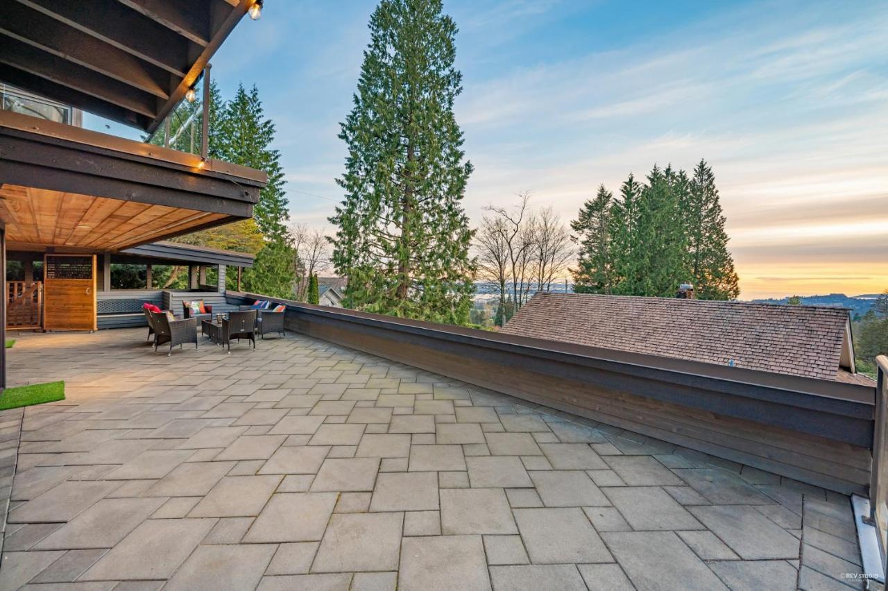 Seymour Private Bedroom, Ensuite Bathroom With Shared Pool, Hot Tub With Views North Vancouver Extérieur photo