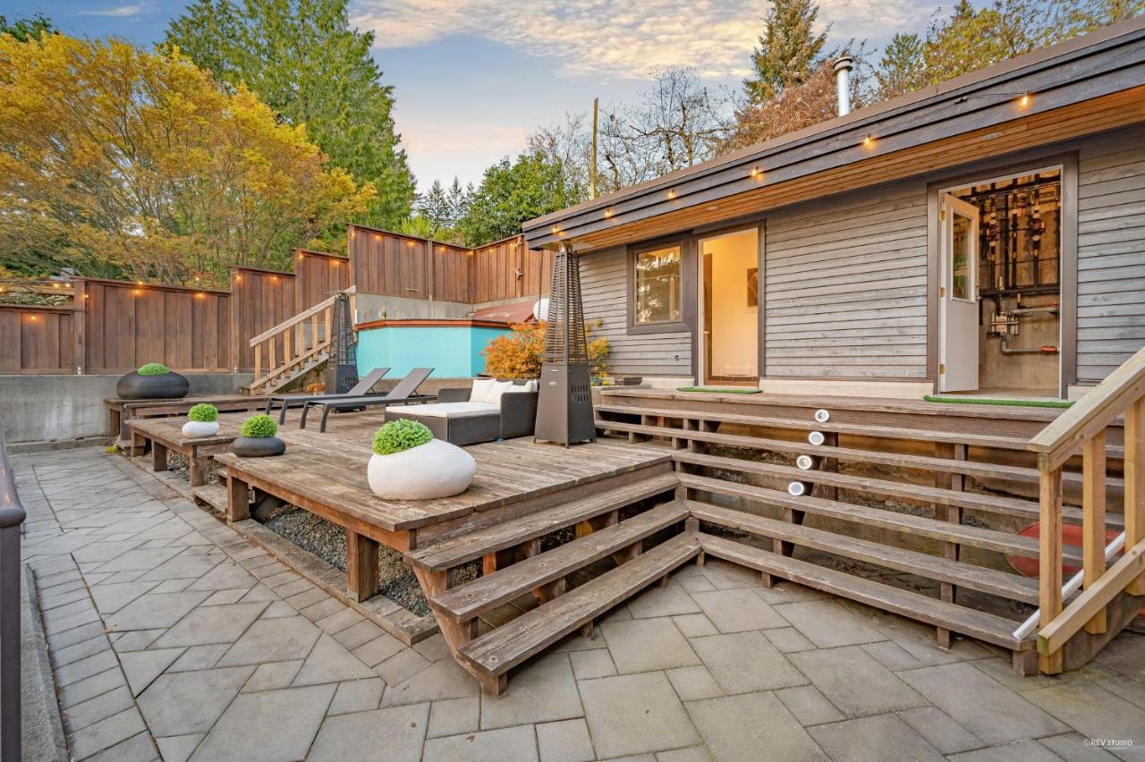 Seymour Private Bedroom, Ensuite Bathroom With Shared Pool, Hot Tub With Views North Vancouver Extérieur photo