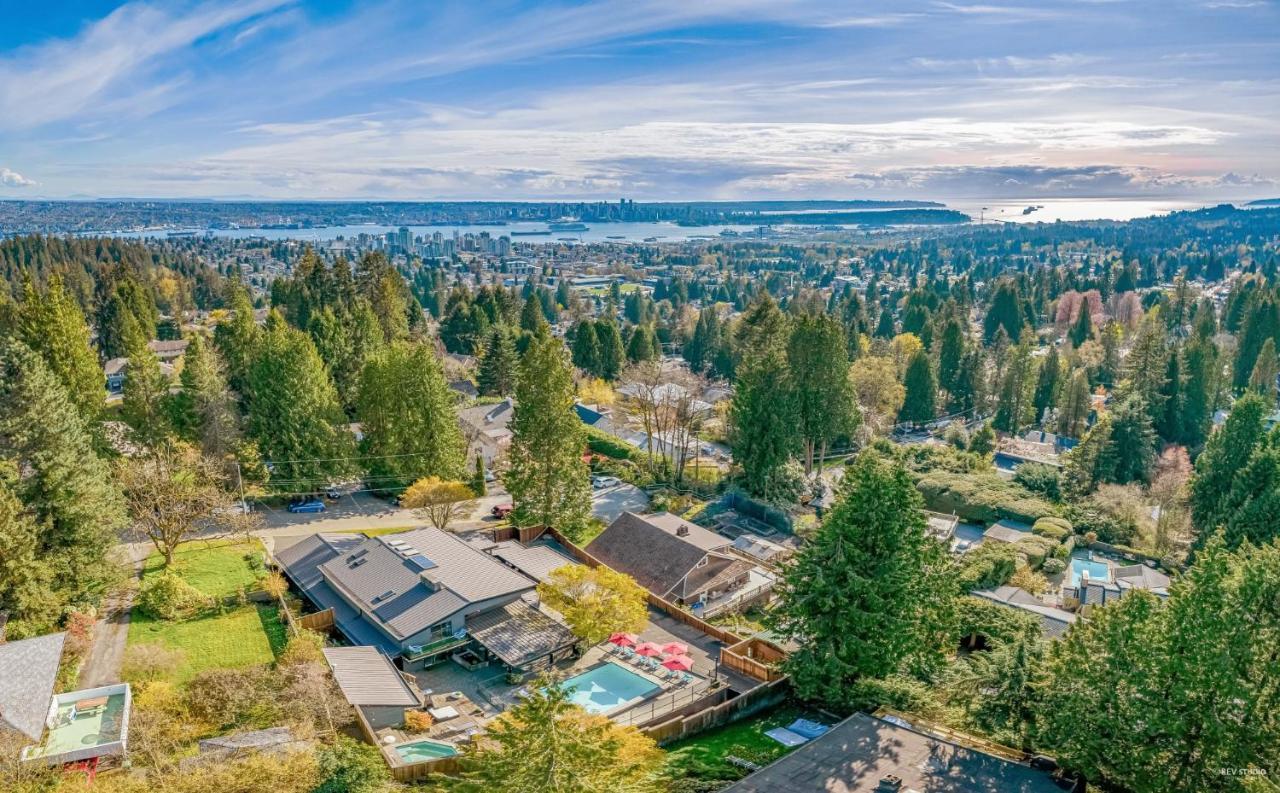 Seymour Private Bedroom, Ensuite Bathroom With Shared Pool, Hot Tub With Views North Vancouver Extérieur photo