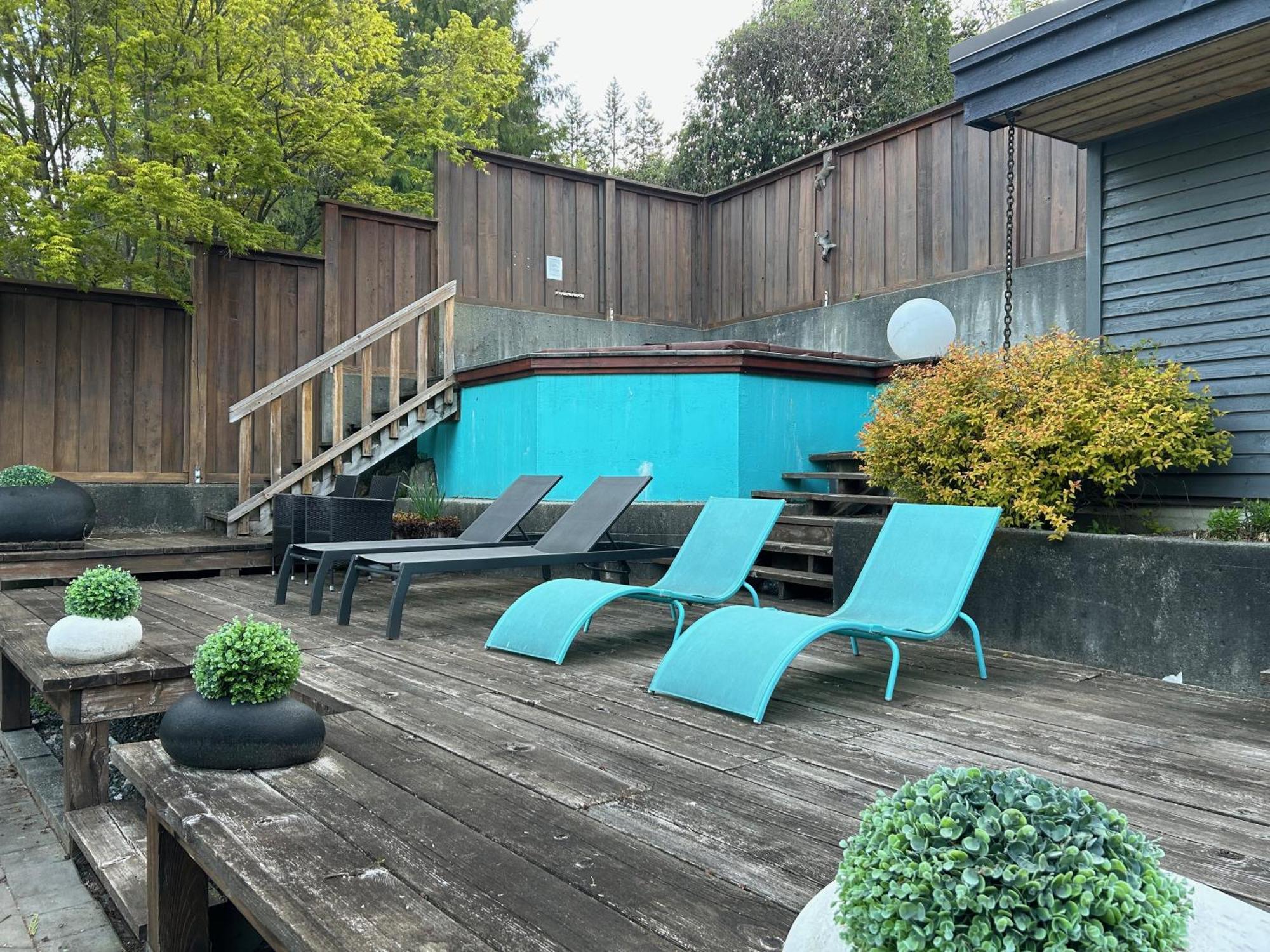 Seymour Private Bedroom, Ensuite Bathroom With Shared Pool, Hot Tub With Views North Vancouver Extérieur photo