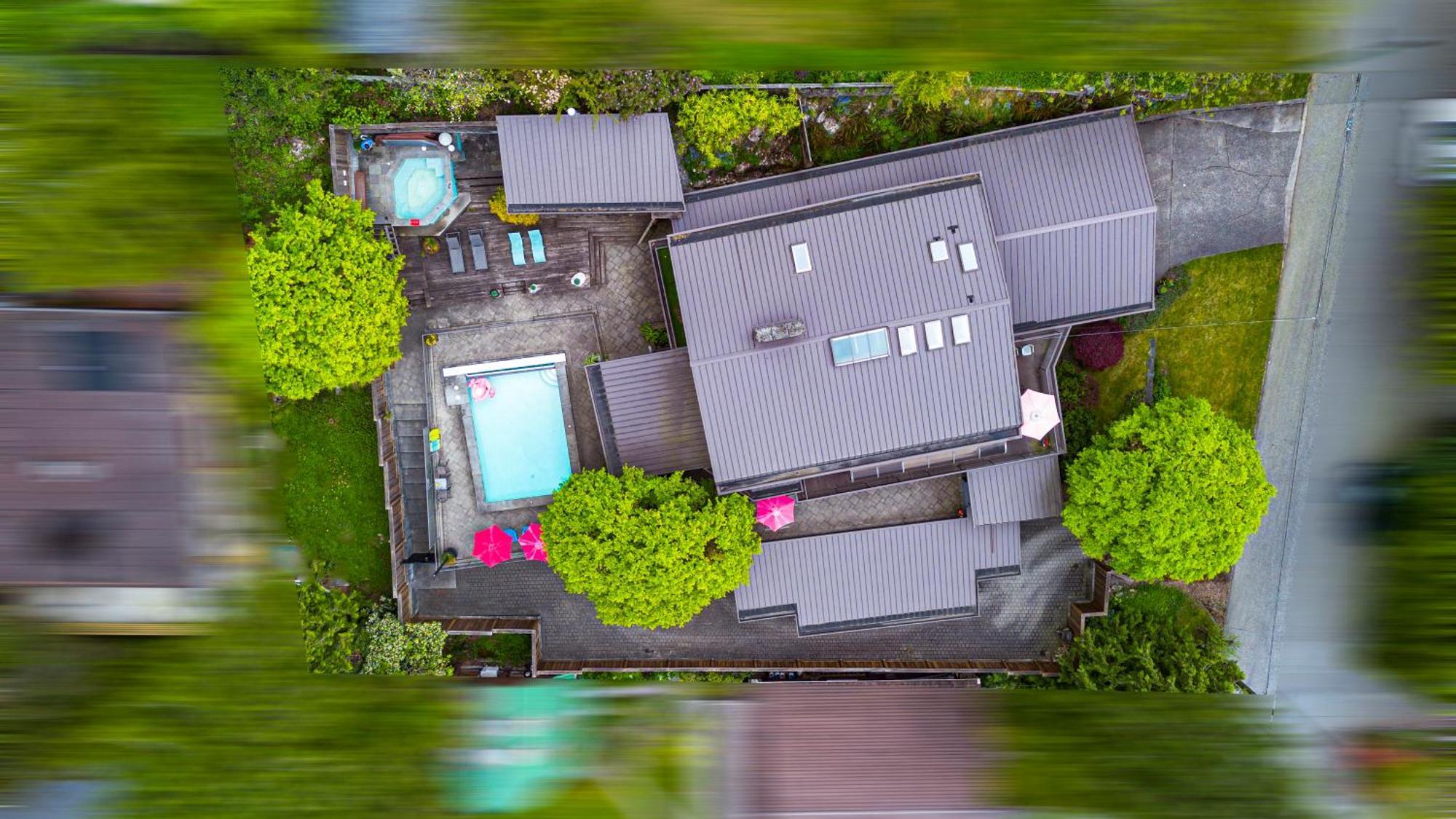 Seymour Private Bedroom, Ensuite Bathroom With Shared Pool, Hot Tub With Views North Vancouver Extérieur photo