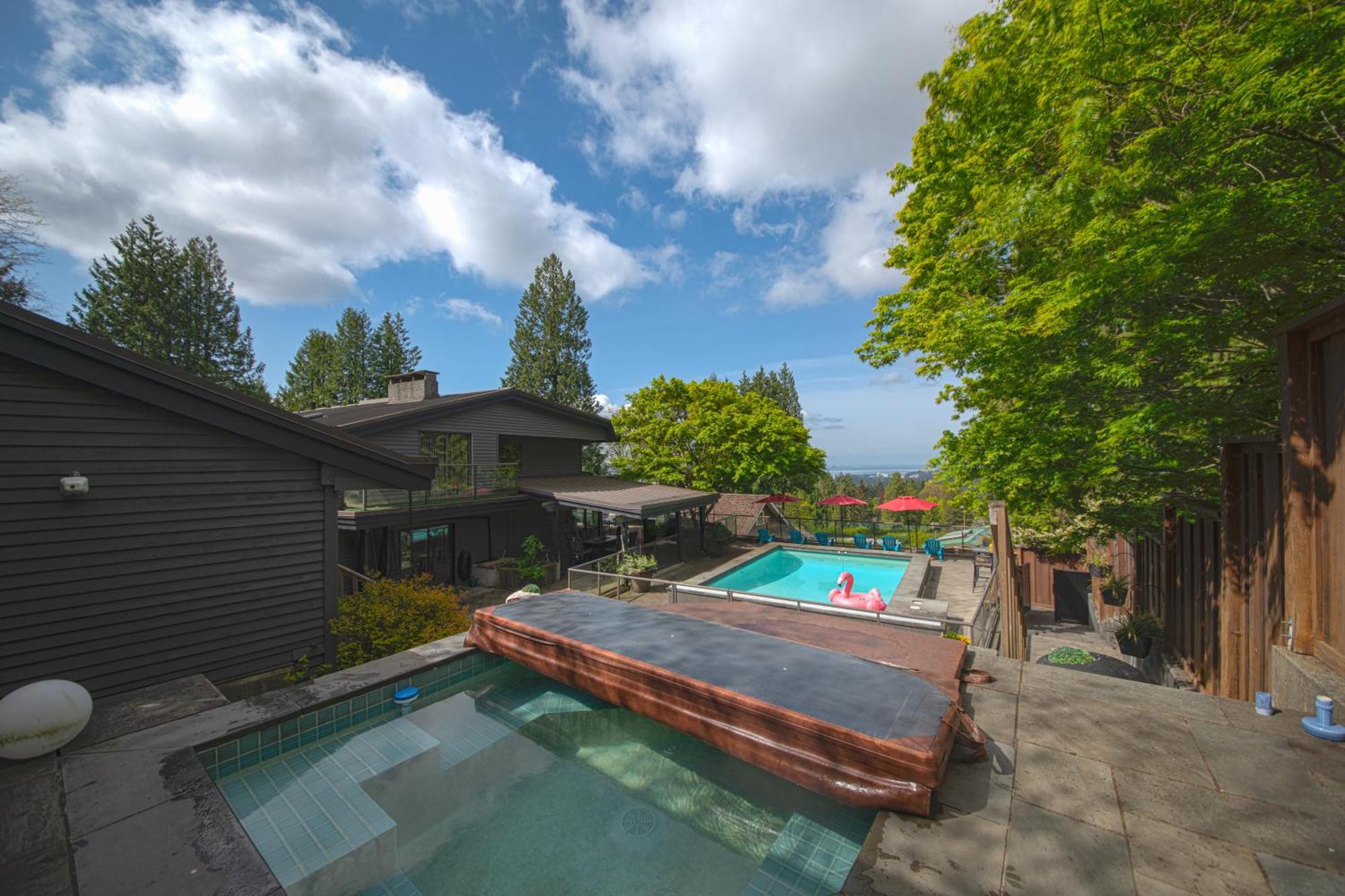 Seymour Private Bedroom, Ensuite Bathroom With Shared Pool, Hot Tub With Views North Vancouver Extérieur photo