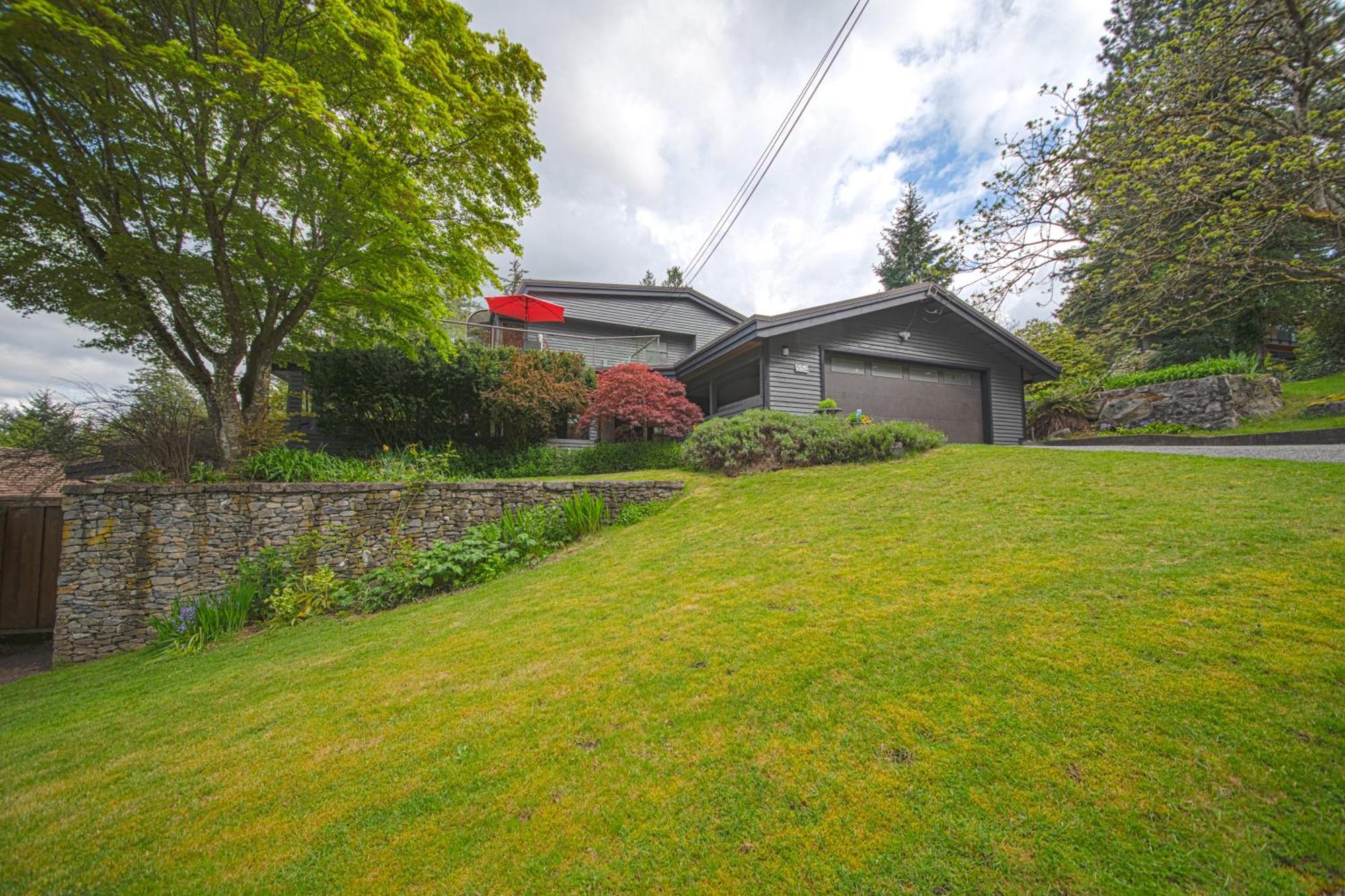 Seymour Private Bedroom, Ensuite Bathroom With Shared Pool, Hot Tub With Views North Vancouver Extérieur photo